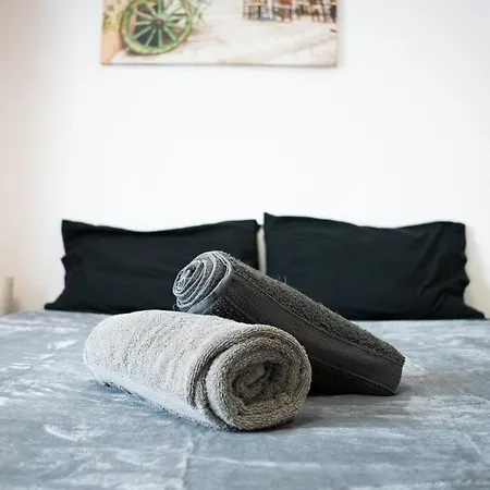 Apartment Nonna Pina Moderno Vicino Metro Awifi,netflix Rome