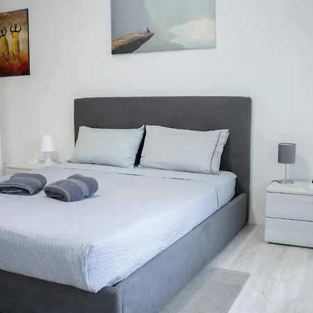 Appartement Nonna Pina Moderno Vicino Metro Awifi,netflix